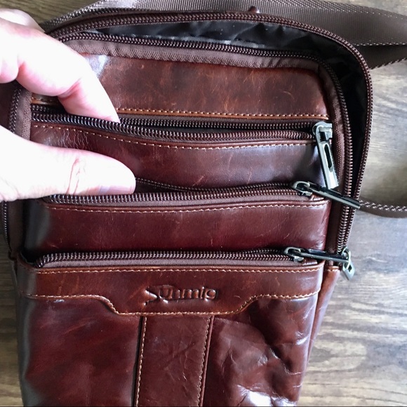 Crossbody bag - Picture 10 of 16